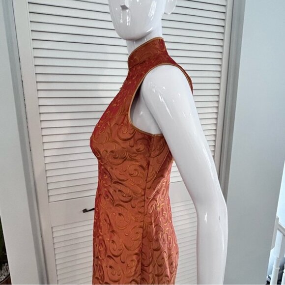 Gold Rust Brocade Qipao (Cheongsam) - Picture 6 of 15